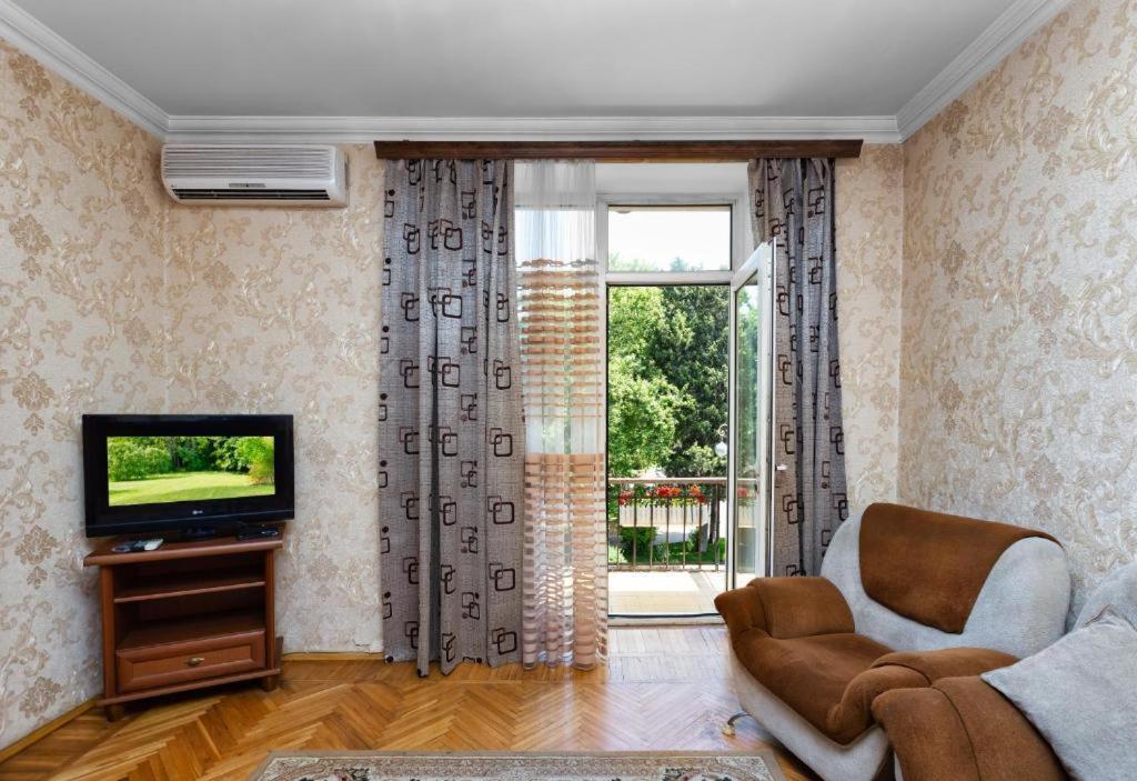 Azneft Royal Suite Apartment Sea View バクー エクステリア 写真