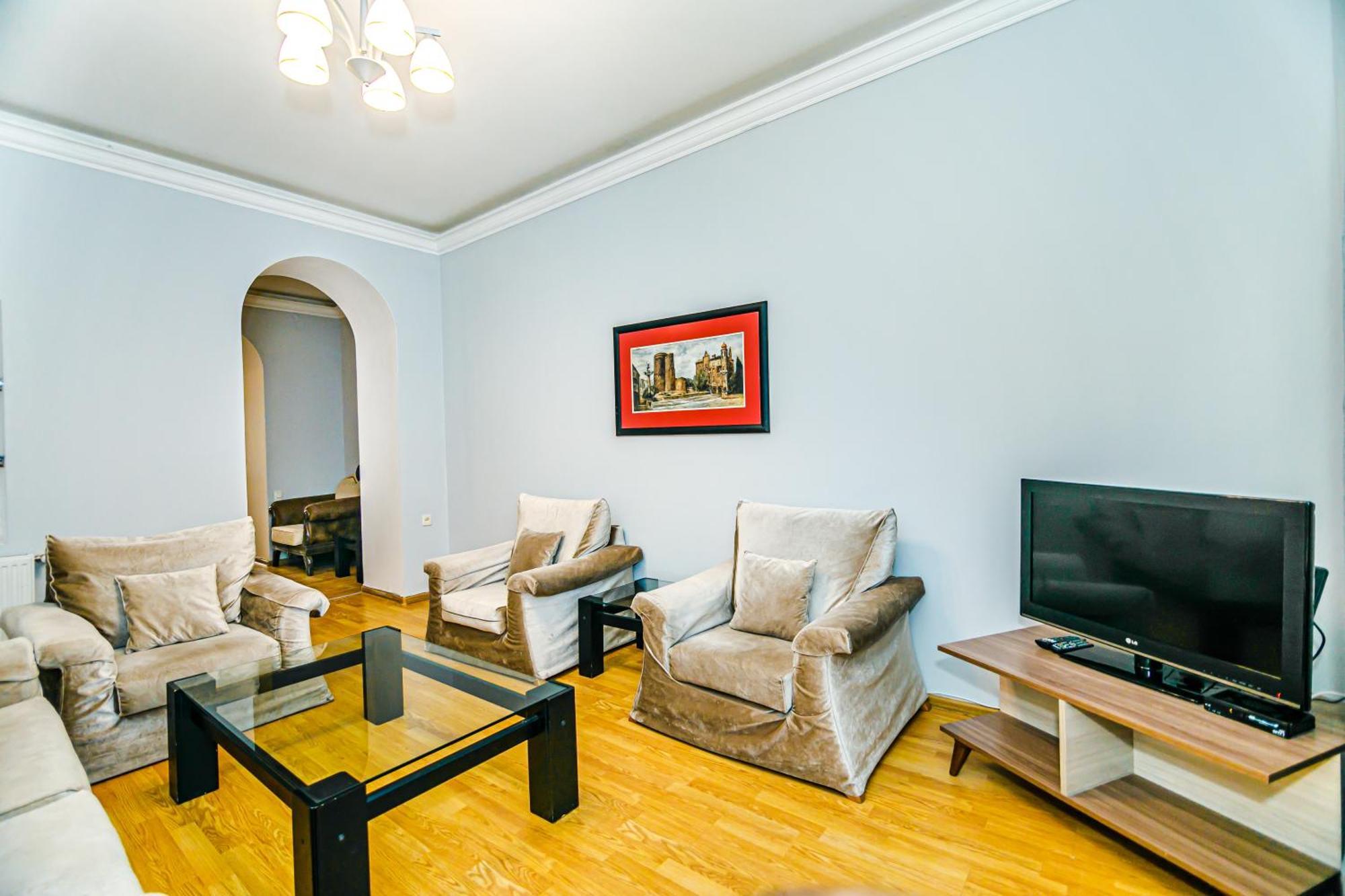 Azneft Royal Suite Apartment Sea View バクー エクステリア 写真