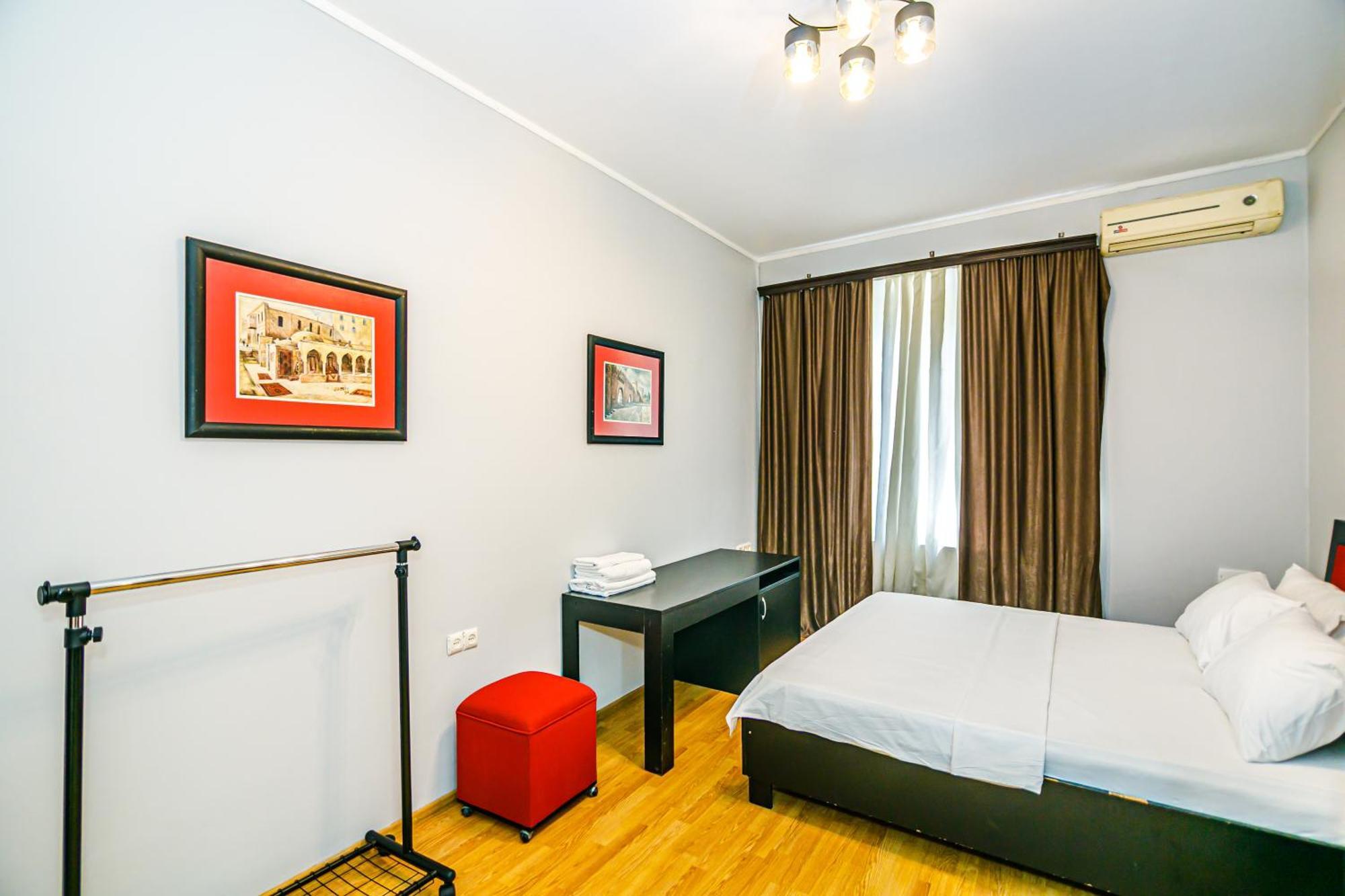 Azneft Royal Suite Apartment Sea View バクー エクステリア 写真