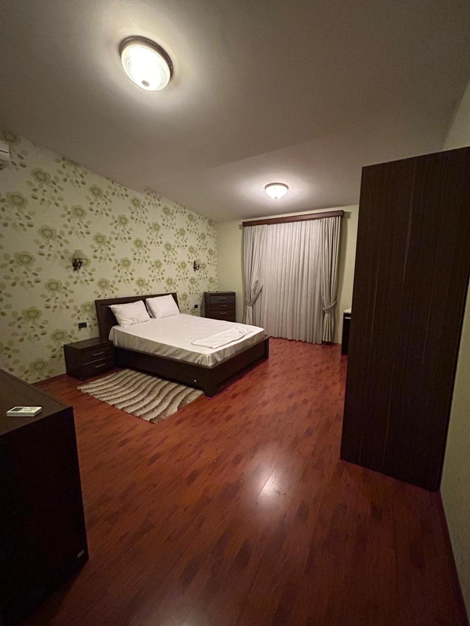 Azneft Royal Suite Apartment Sea View バクー エクステリア 写真
